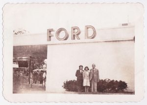 New immigrants Anna, Eva, Julius, at New York City’s World’s Fair, summer 1940